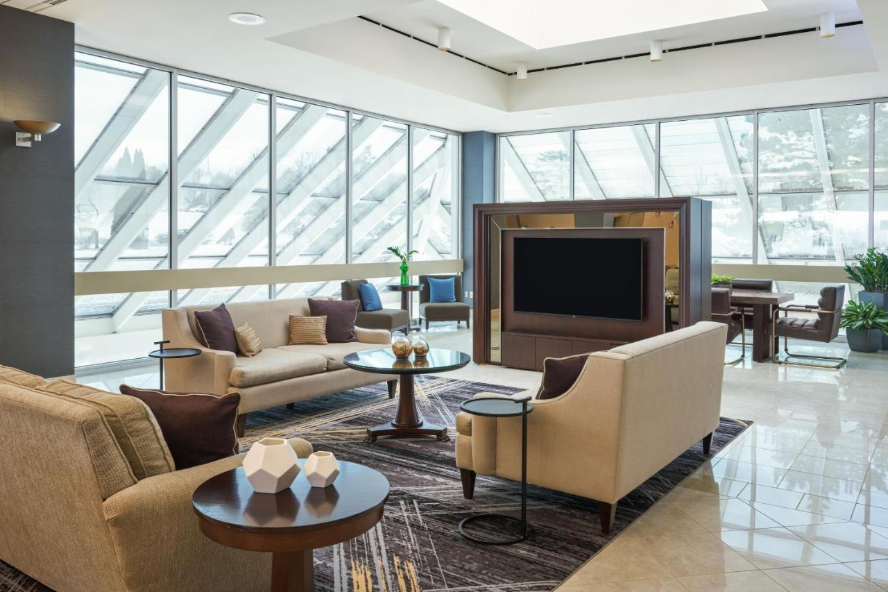 Sheraton Detroit Novi Zewnętrze zdjęcie
